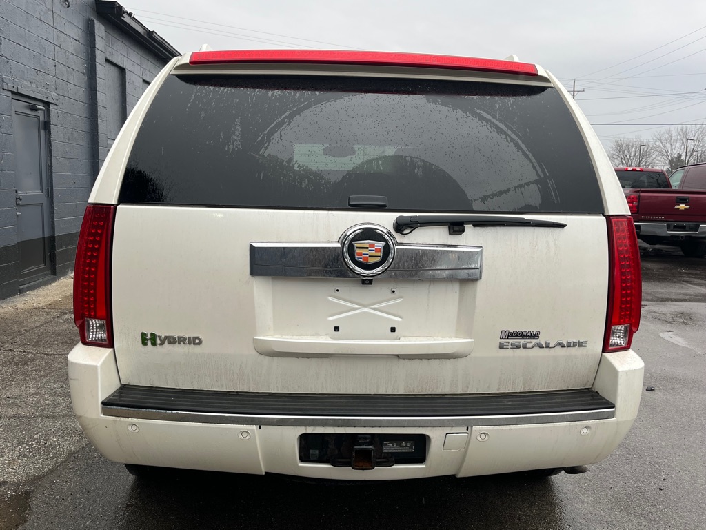 Photo 5 of this CADILLAC ESCALADE