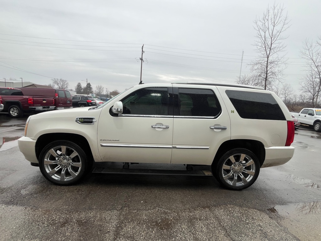 Photo 3 of this CADILLAC ESCALADE