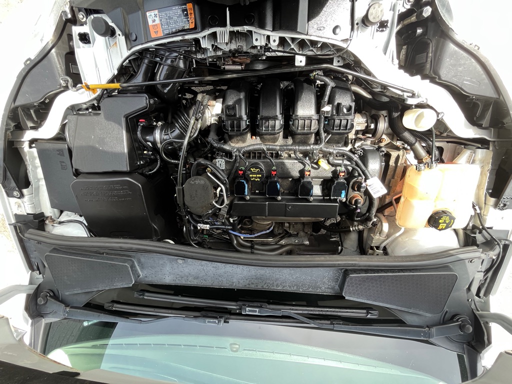 Photo 22 of this FORD FOCUS