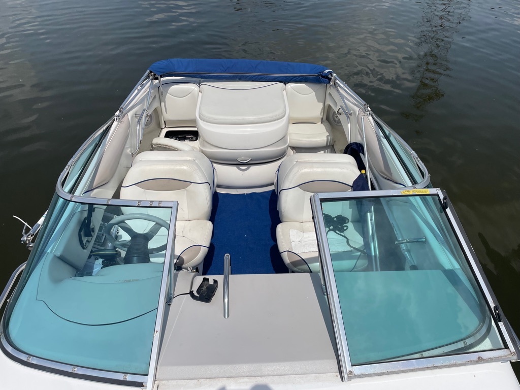 Photo 4 of this WELLCRAFT 2150 ECLIPSE