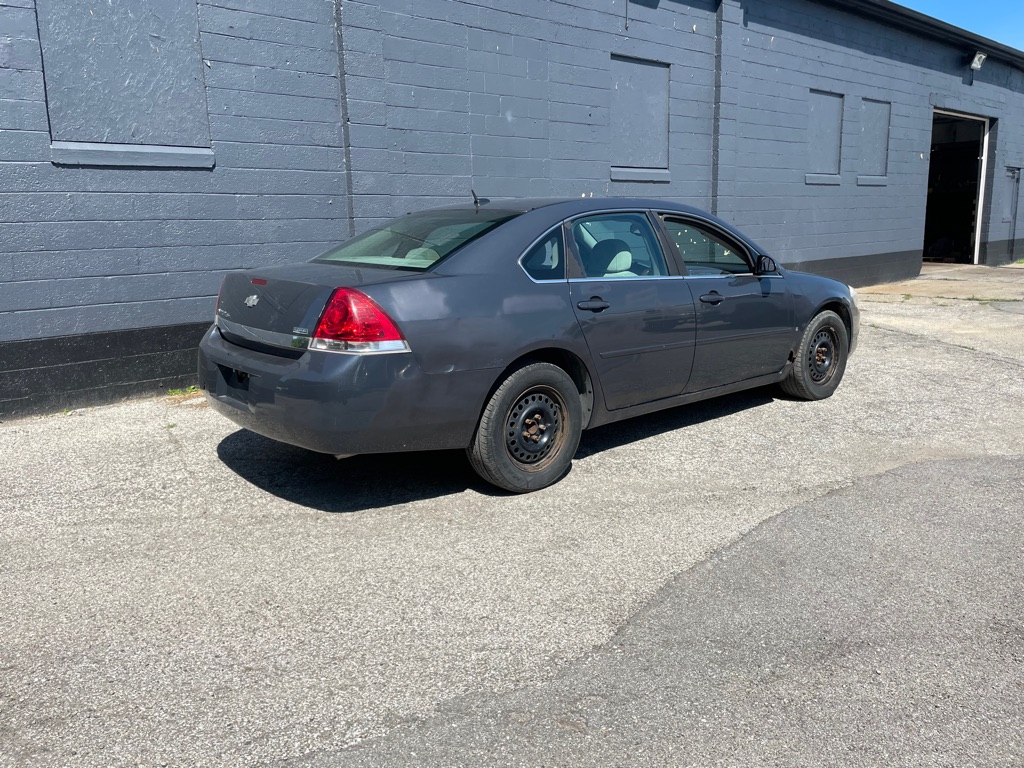 Photo 5 of this CHEVROLET IMPALA