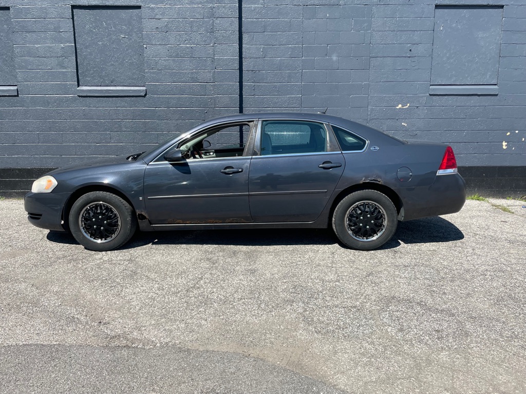 Photo 7 of this CHEVROLET IMPALA
