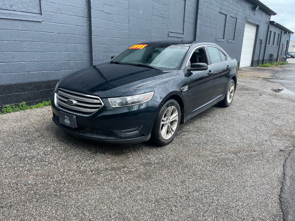2015 Ford Taurus SEL
