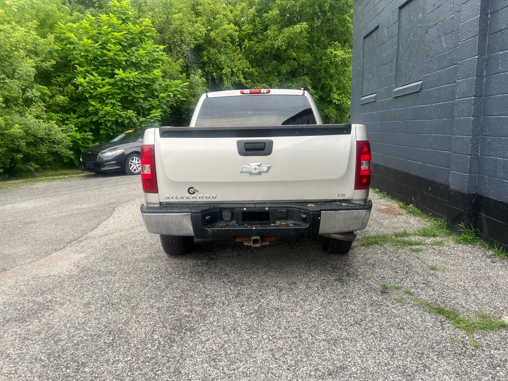 Photo 5 of this CHEVROLET SILVERADO 1500