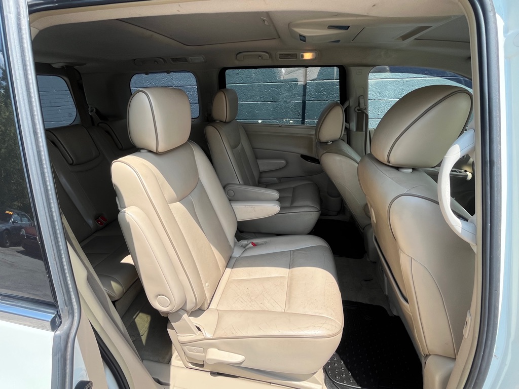 Photo 16 of this NISSAN QUEST