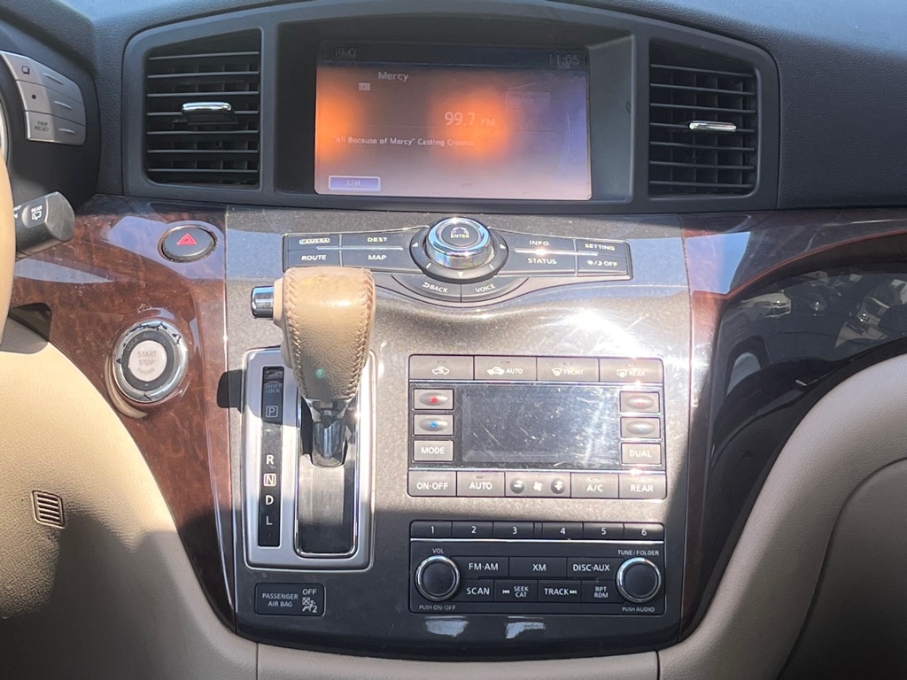 Photo 23 of this NISSAN QUEST