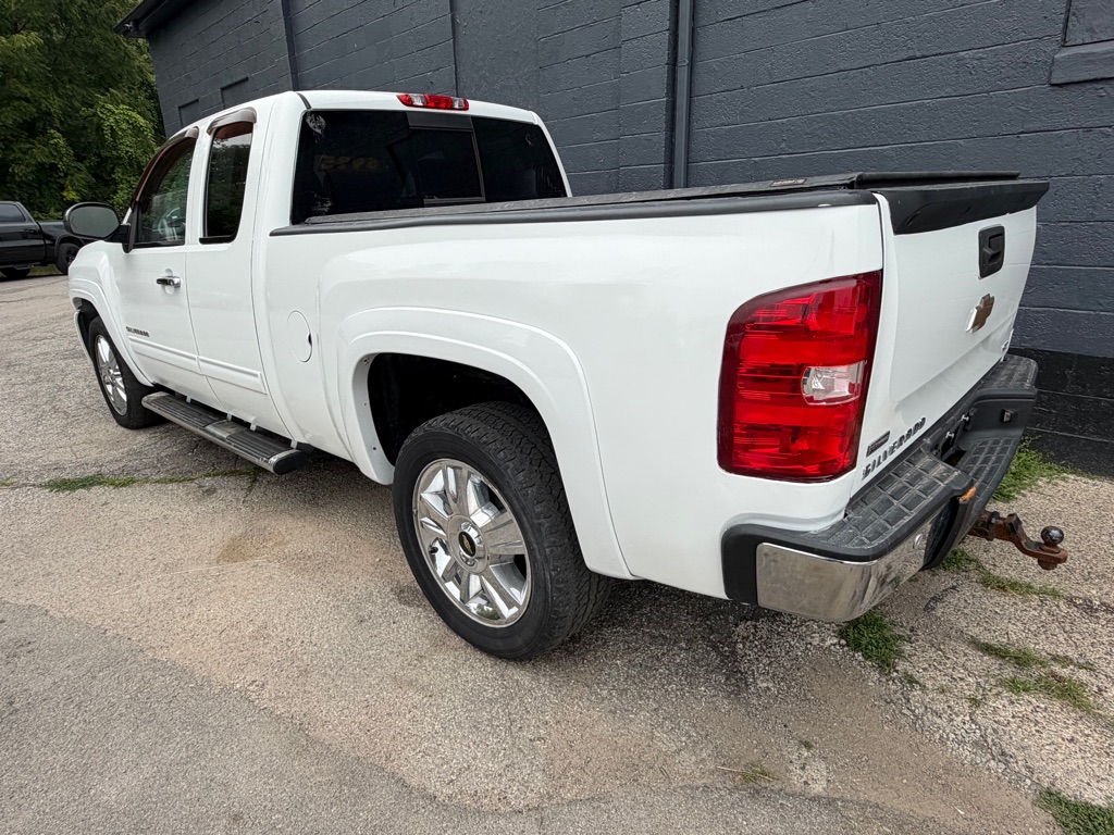 Photo 9 of this CHEVROLET SILVERADO 1500