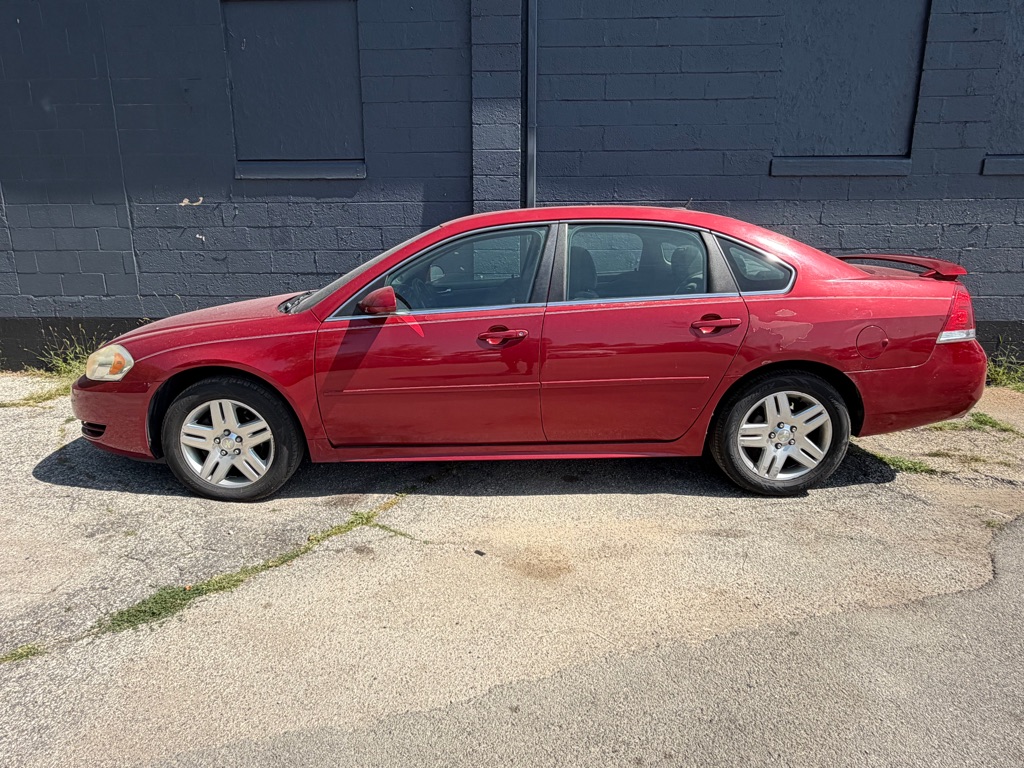Photo 2 of this CHEVROLET IMPALA