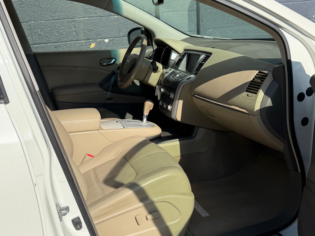 Photo 12 of this NISSAN MURANO