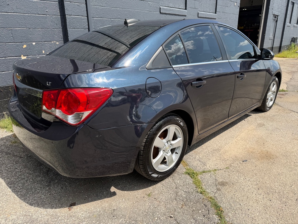Photo 6 of this CHEVROLET CRUZE LIMITED