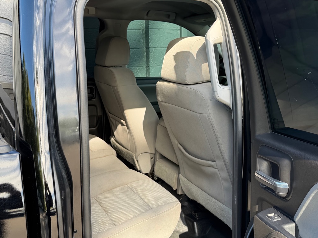 Photo 12 of this CHEVROLET SILVERADO 1500