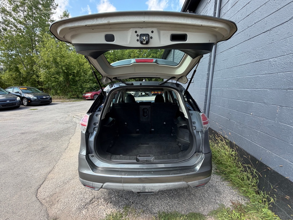 Photo 12 of this NISSAN ROGUE