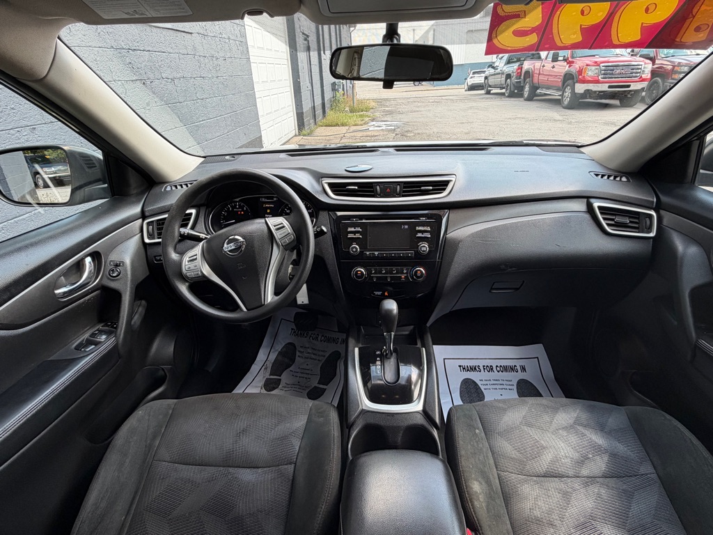 Photo 11 of this NISSAN ROGUE