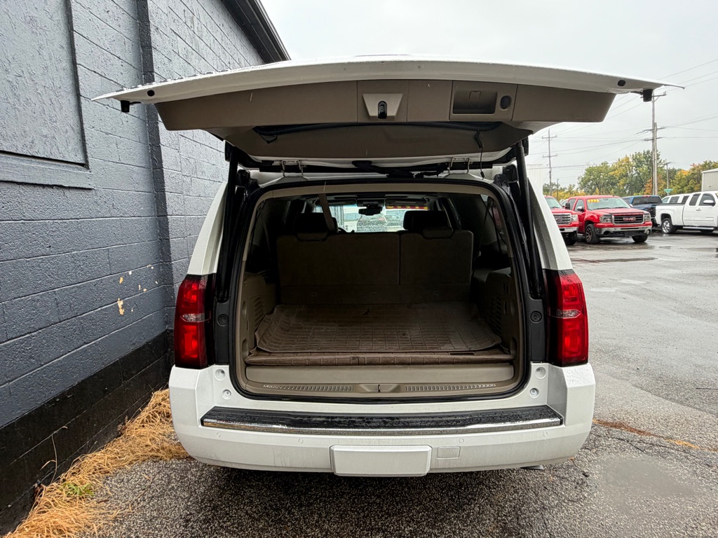 Photo 8 of this CHEVROLET SUBURBAN