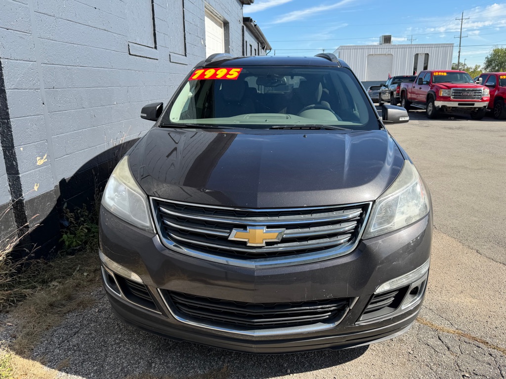 Photo 3 of this CHEVROLET TRAVERSE