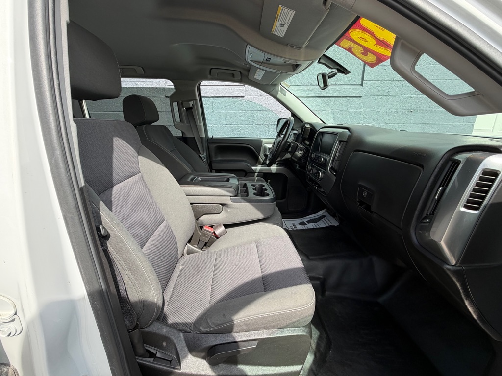 Photo 9 of this CHEVROLET SILVERADO 1500