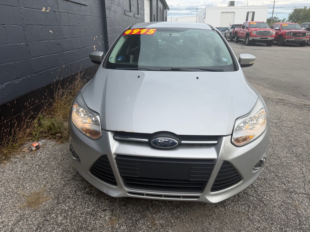 Photo 3 of this FORD FOCUS