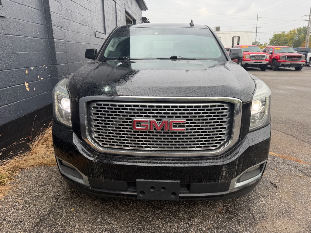 Photo 3 of this GMC YUKON