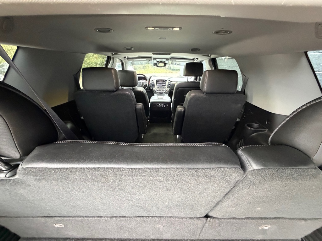 Photo 5 of this GMC YUKON