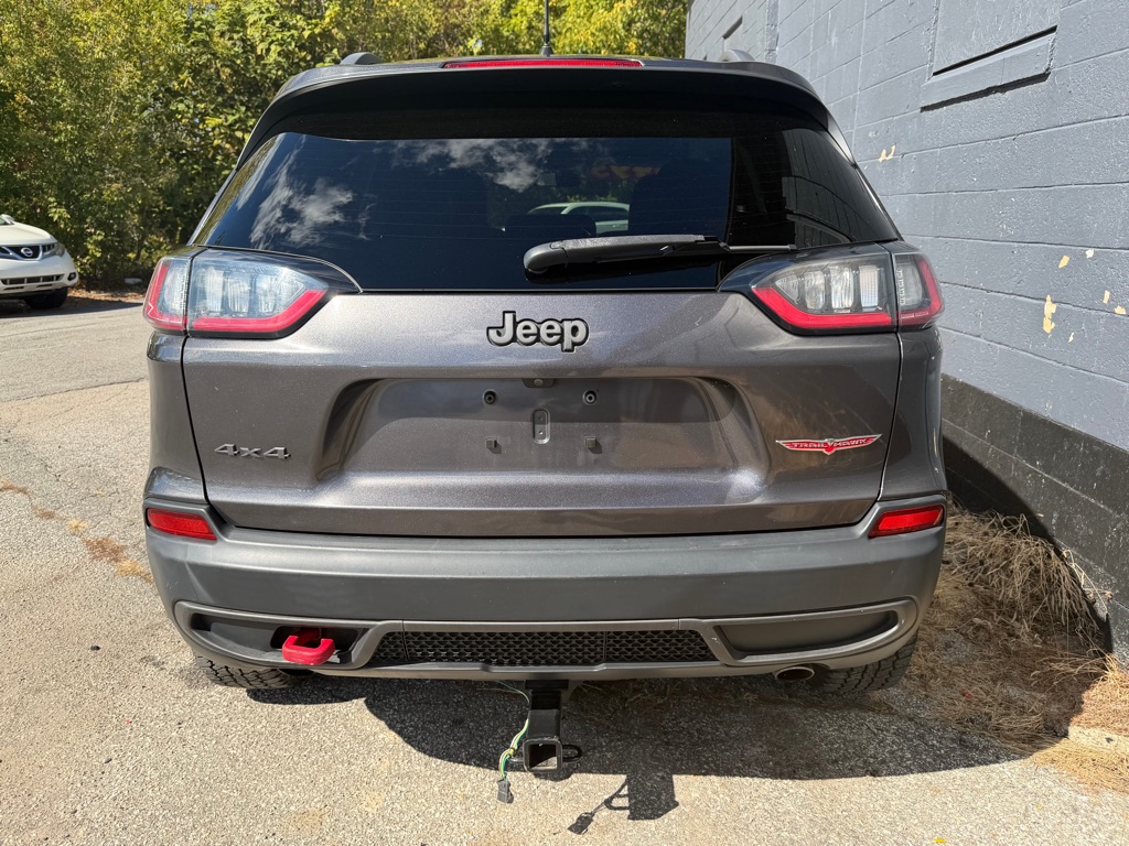 Photo 6 of this JEEP CHEROKEE