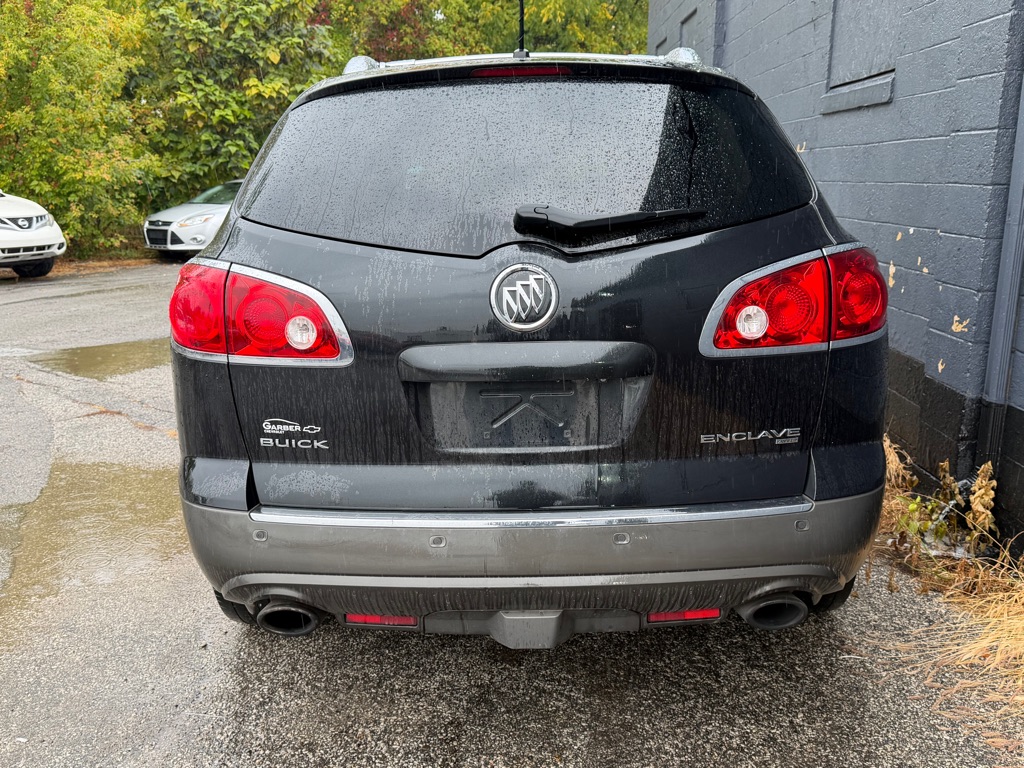 Photo 8 of this BUICK ENCLAVE