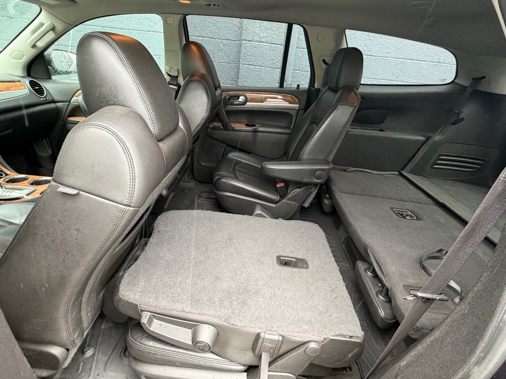 Photo 12 of this BUICK ENCLAVE