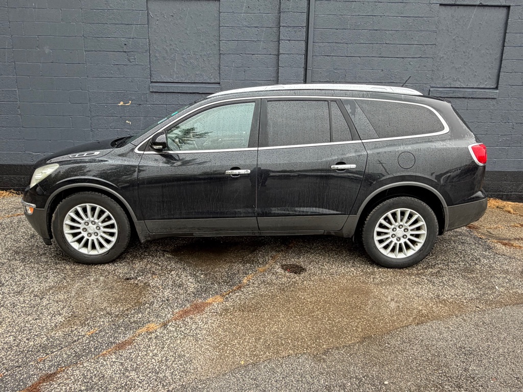 Photo 3 of this BUICK ENCLAVE
