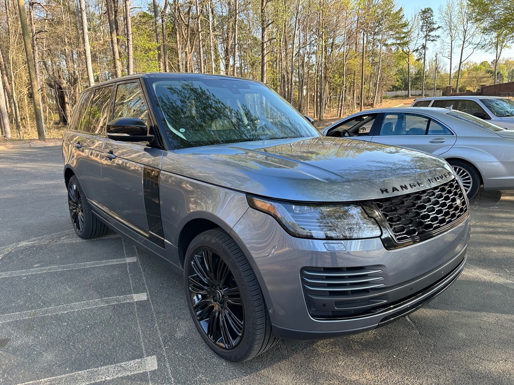 Photo 3 of this LAND ROVER RANGE ROVER
