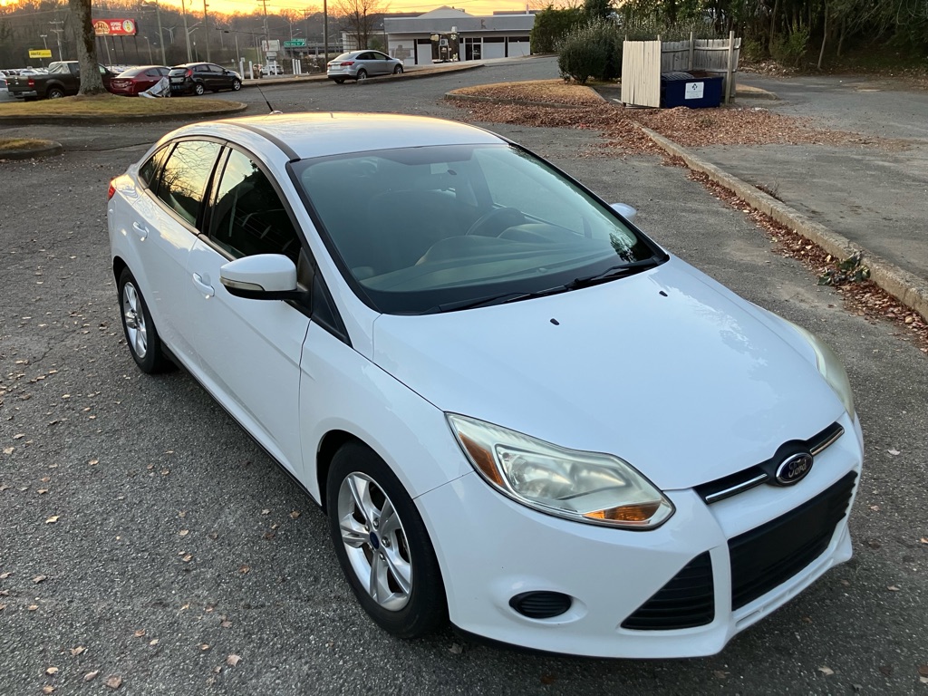 Photo 3 of this FORD FOCUS