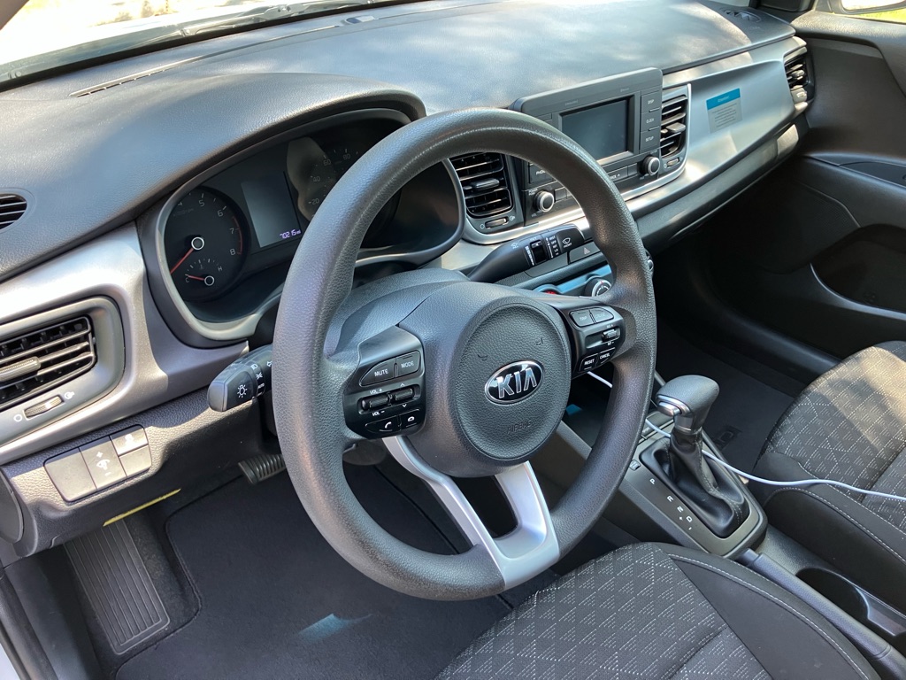 Photo 16 of this KIA RIO