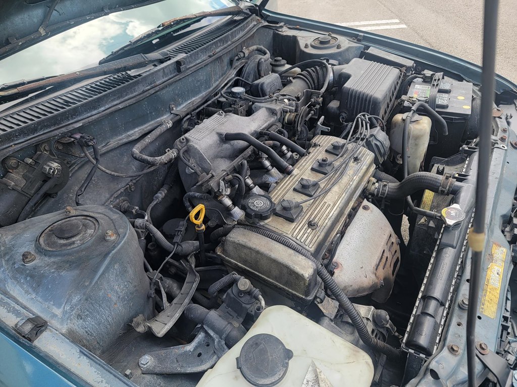 Photo 12 of this TOYOTA COROLLA