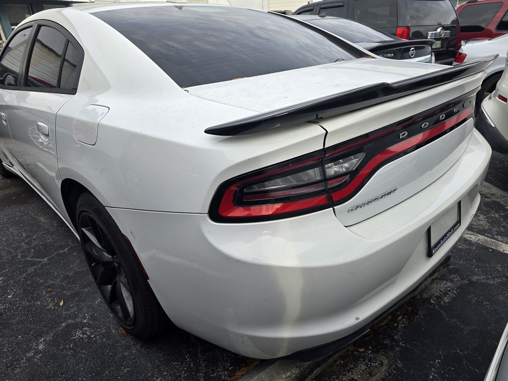 Photo 14 of this DODGE CHARGER