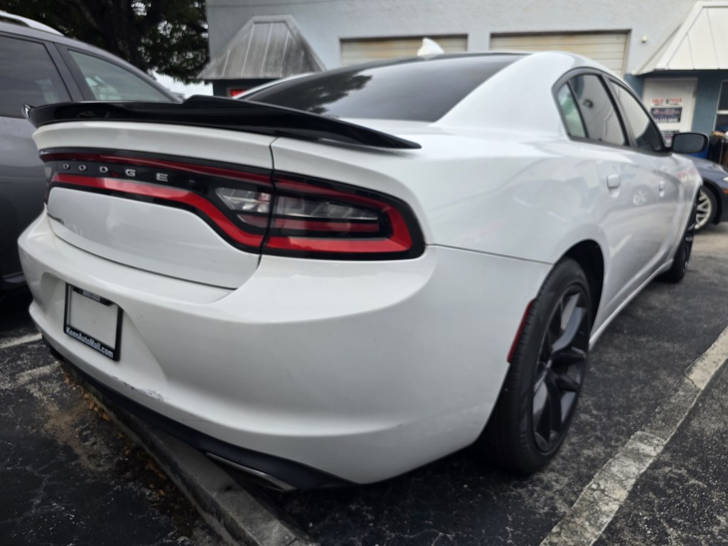 Photo 6 of this DODGE CHARGER
