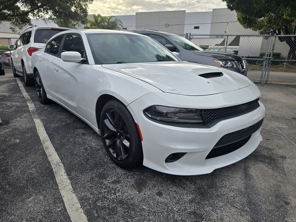 Photo 2 of this DODGE CHARGER