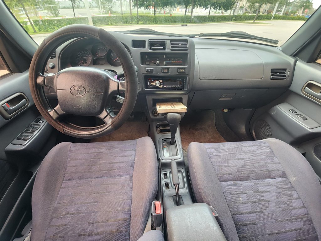 TOYOTA RAV4 1997 TOYOTA RAV4 JT3HP10V4V7041556