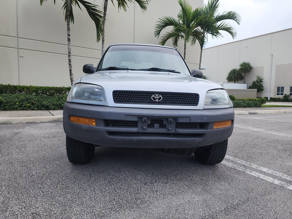 TOYOTA RAV4 1997 TOYOTA RAV4 JT3HP10V4V7041556