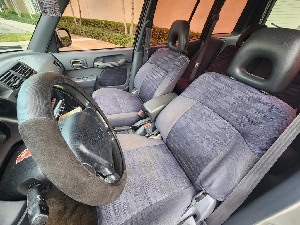 TOYOTA RAV4 1997 TOYOTA RAV4 JT3HP10V4V7041556