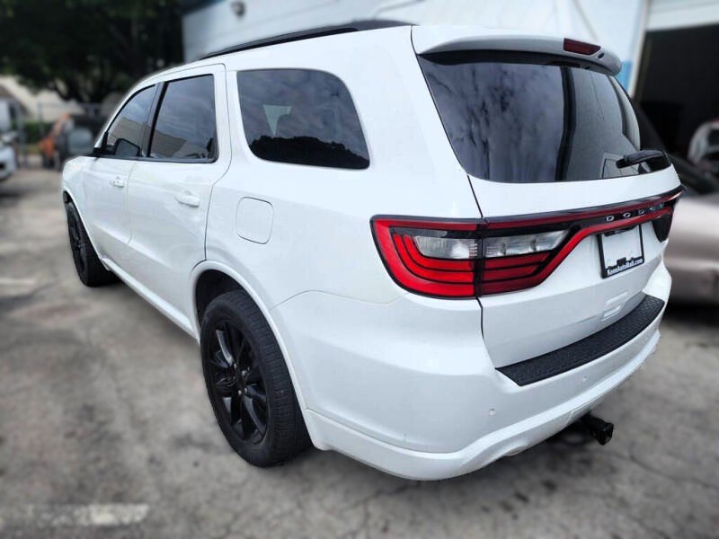 Photo 4 of this DODGE DURANGO