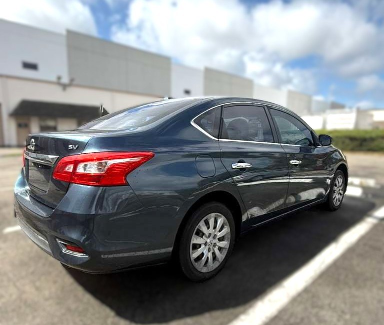 Photo 4 of this NISSAN SENTRA