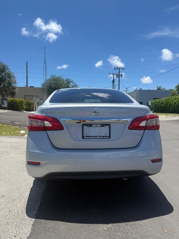 Photo 4 of this NISSAN SENTRA