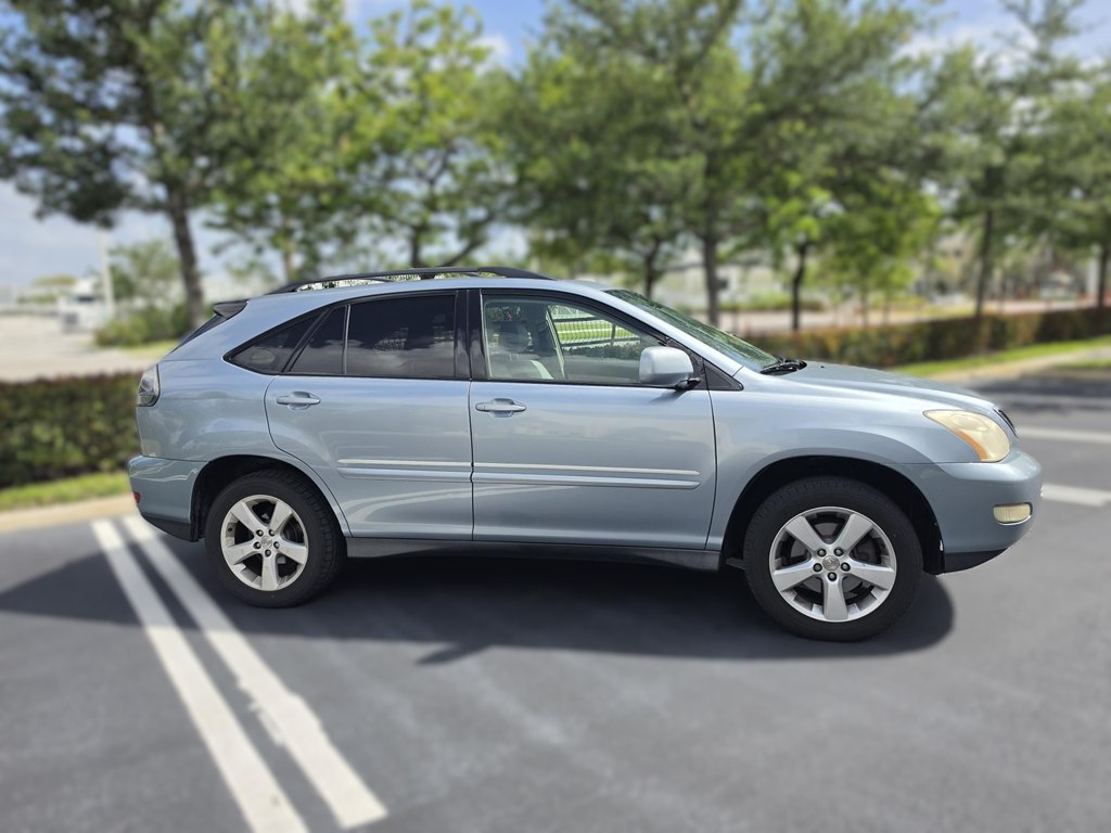 Photo 2 of this LEXUS RX