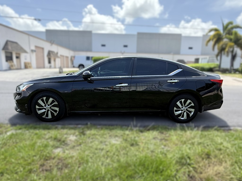 Photo 4 of this NISSAN ALTIMA