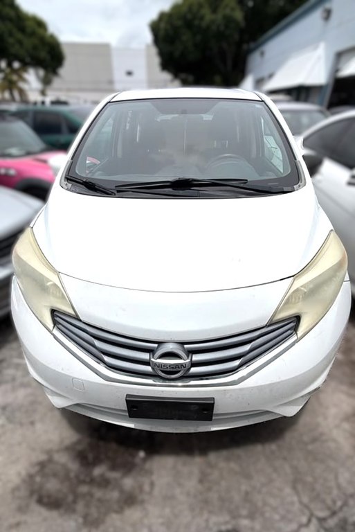 Photo 2 of this NISSAN VERSA NOTE