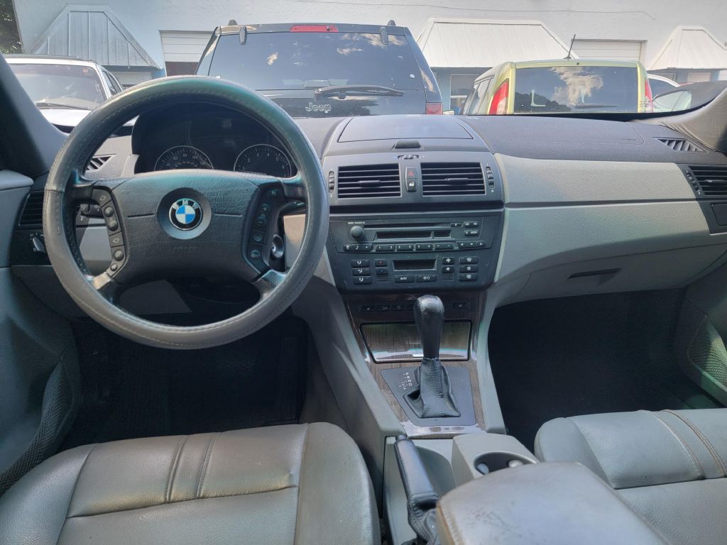 Photo 5 of this BMW X3