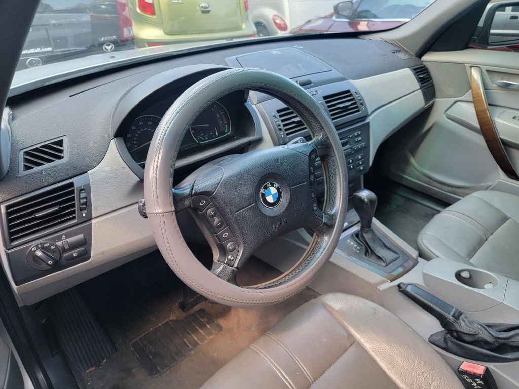 Photo 7 of this BMW X3