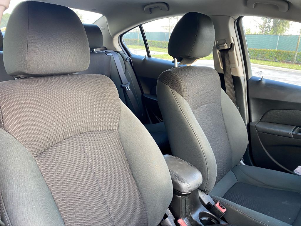 CHEVROLET CRUZE 2011 CHEVROLET CRUZE 1G1PF5S96B7230103