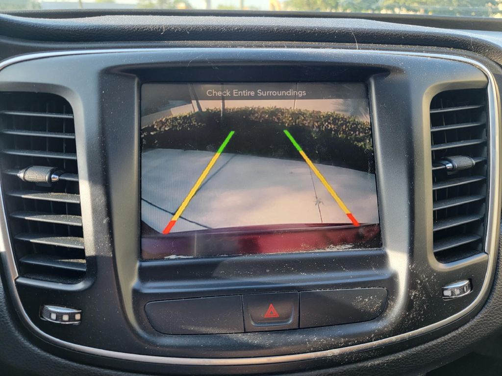 Photo 10 of this CHRYSLER 200