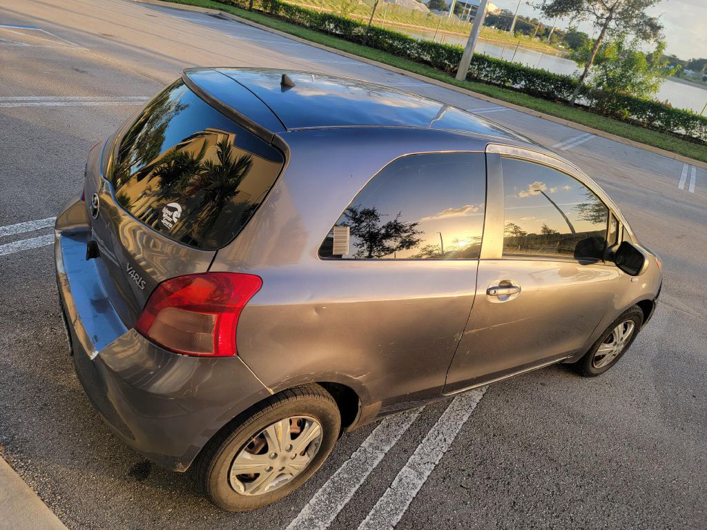 Photo 6 of this TOYOTA YARIS