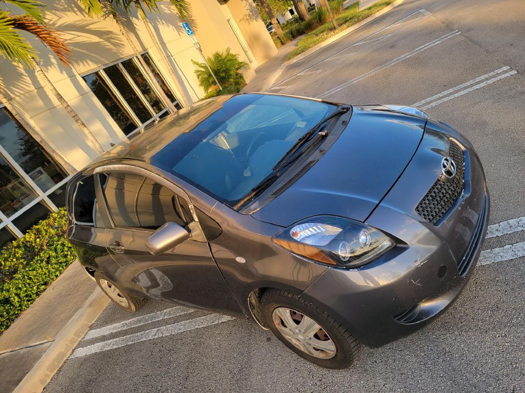 Photo 9 of this TOYOTA YARIS