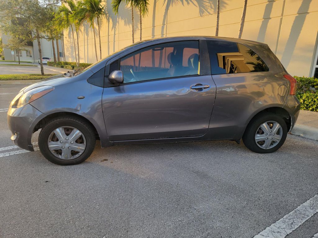 Photo 16 of this TOYOTA YARIS